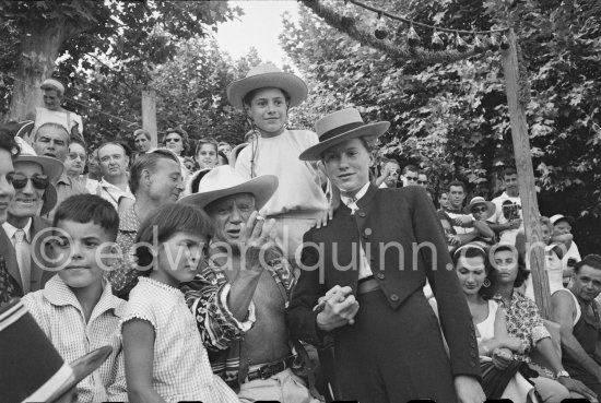 Local Corrida. Gérard Sassier, Claude Picasso, Paloma Picasso, Pablo Picasso, French lady bullfighter Pierrette Le Bourdiec. Vallauris 1957. (Photos of Pierrette Le Bourdiec in the bull ring of this bullfight see "Miscellaneous") - Photo by Edward Quinn