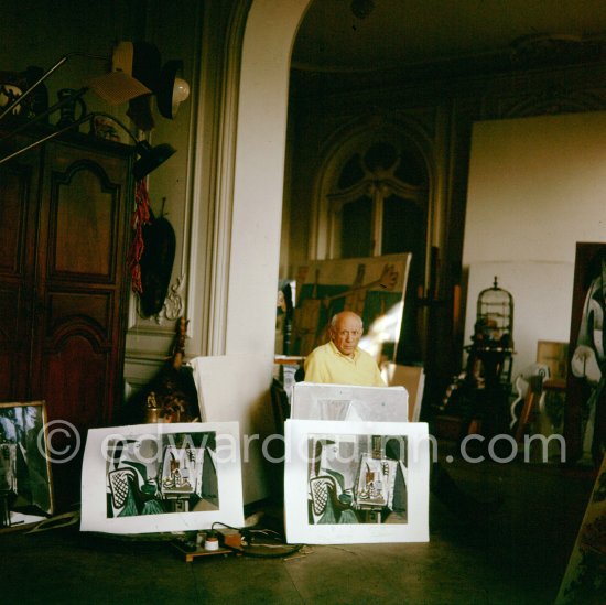 Pablo Picasso with "Femme dans l'atelier". La Californie, Cannes 21.11.1957. - Photo by Edward Quinn