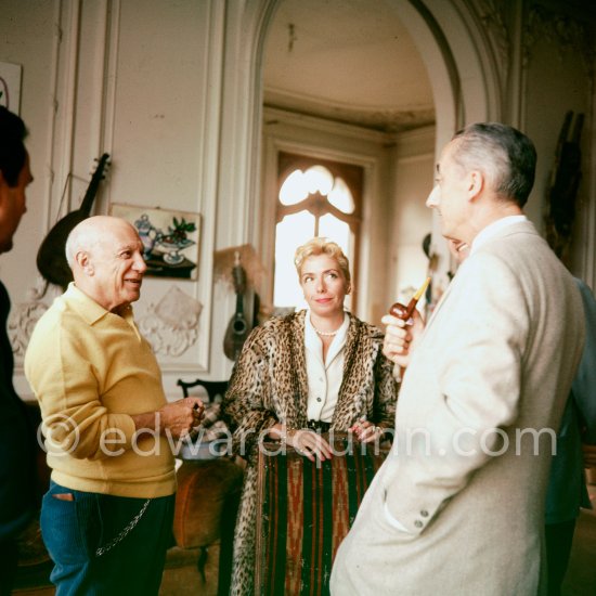 Pablo Picasso with oceanologist Jacques-Yves Cousteau and his wife Simone Cousteau, a famous diver. La Californie, Cannes 1958. - Photo by Edward Quinn
