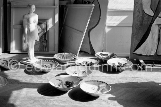 La Californie, Cannes 1958. - Photo by Edward Quinn