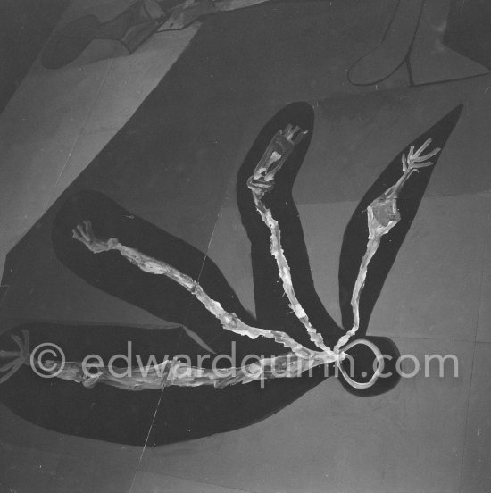 Unveiling of mural "The Fall of Icarus" ("La chute d'Icare") for the conference hall of UNESCO building in Paris. The mural is made up of forty wooden panels. Initially titled "The Forces of Life and the Spirit Triumphing over Evil", the composition was renamed in 1958 by George Salles, who preferred the current title, "The Fall of Icarus" ("La chute d'Icare"). Vallauris, 29 March 1958. - Photo by Edward Quinn
