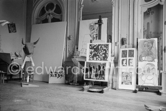 La Californie, Cannes 25.10.1959. - Photo by Edward Quinn