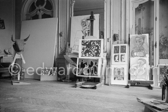 La Californie, Cannes 25.10.1959. - Photo by Edward Quinn