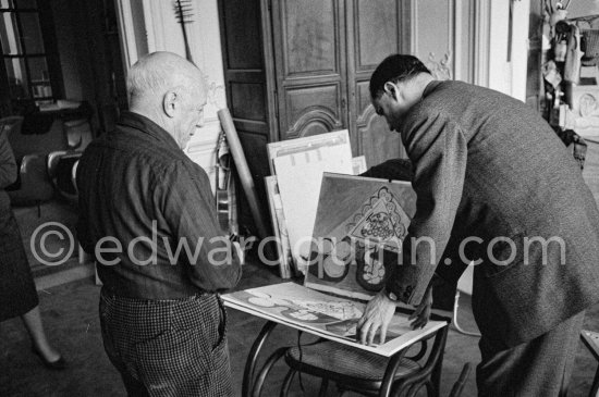 Pablo Picasso and André Weill, publisher of some deluxe editions of Pablo Picasso's work. La Californie, Cannes 1959. - Photo by Edward Quinn