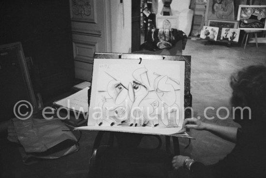 Louise Leiris, owner with Daniel-Henry Kahnweiler of the Leiris Gallery Paris. La Californie, Cannes 1959. - Photo by Edward Quinn