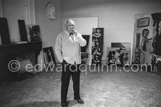 Pablo Picasso at Château de Vauvenargues 1960. - Photo by Edward Quinn