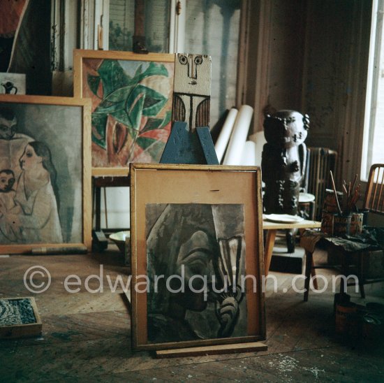 A studio at La Californie, Cannes 1960. - Photo by Edward Quinn
