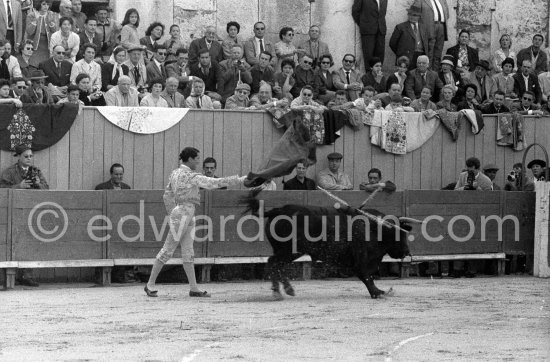 Luis Miguel Dominguin. Arles 1960. A bullfight Pablo Picasso attended. - Photo by Edward Quinn