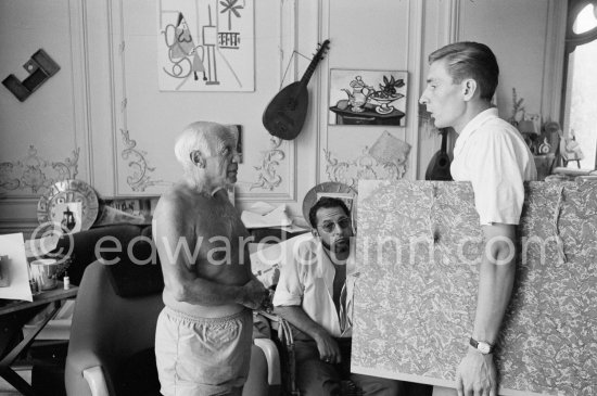 Pablo Picasso, his printer Aldo Crommelynck (on the right) and Georges Tabaraud, (editor of "Le Patriote", a french communist daily Newspaper). La Californie, Cannes 1961. - Photo by Edward Quinn