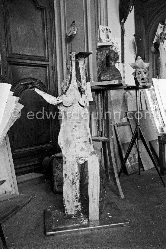 La Californie, Cannes 1961. - Photo by Edward Quinn