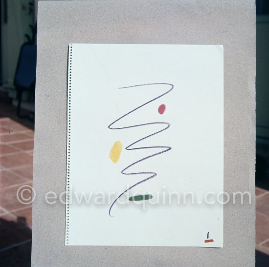 Color crayon drawing made Sep. 27 1961 for Edward Quinn's book "Pablo Picasso at work". Notre-Dame-de-Vie, Mougins 1961. (date of the photo). - Photo by Edward Quinn