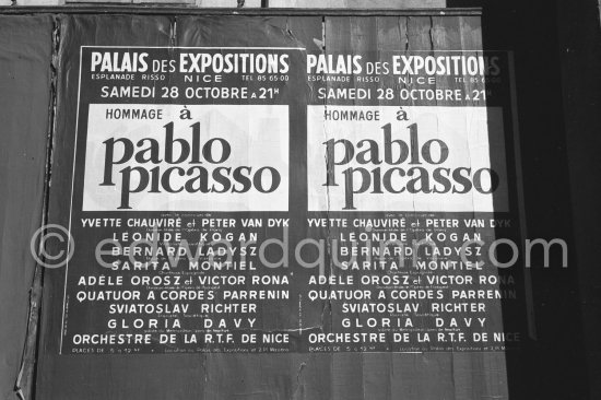 Poster for the festivities put on in Pablo Picasso's honor for the 80th birthday. Nice 28.10.1961. - Photo by Edward Quinn