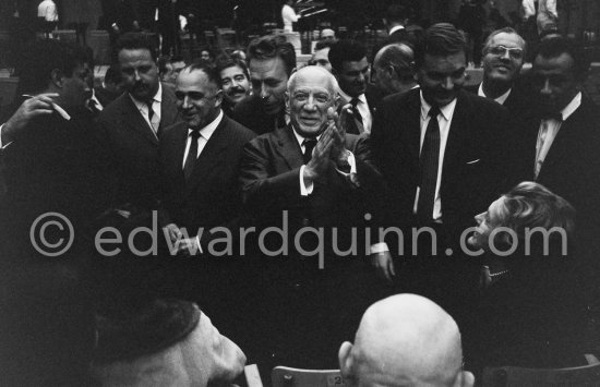 Pablo Picasso with in the foreground Daniel-Henry Kahnweiler, on the right: Louise Leiris. Festivities put on in Pablo Picasso\'s honor for the 80th birthday. Nice 28.10.1961. - Photo by Edward Quinn