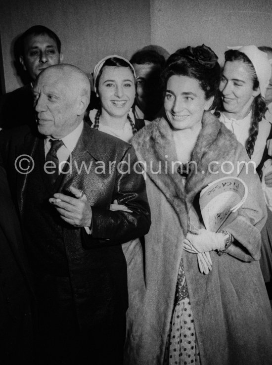 Festivities put on in Pablo Picasso's honor (80th birthday). Pablo Picasso and Jacqueline. Vallauris 29.10.1961. - Photo by Edward Quinn