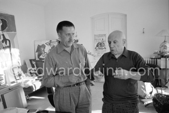 Pablo Picasso and Xavier Bousquets, architect of Collegi d’Arquitectes de Catalunya, Barcelona. Mas Notre-Dame-de-Vie, Mougins 1962. - Photo by Edward Quinn