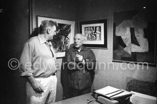 Edouard Pignon and Pablo Picasso. Galerie Cavalero, Cannes 1962. - Photo by Edward Quinn