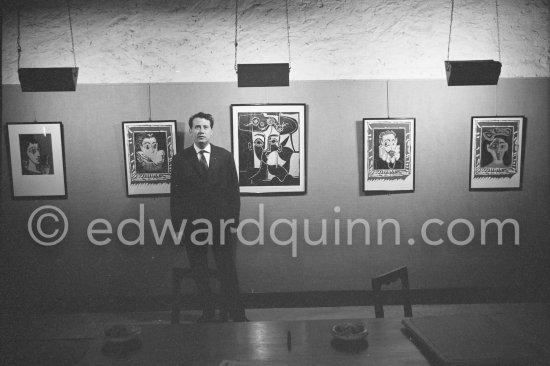 Exposition "Pablo Picasso, linographies originales". Madoura, Vallauris 1963. - Photo by Edward Quinn