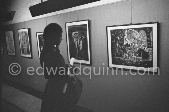 Exposition "Pablo Picasso, linographies originales". Madoura, Vallauris 1963. - Photo by Edward Quinn