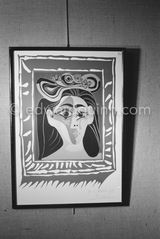 Exposition "Pablo Picasso, linographies originales". Madoura, Vallauris 1963. - Photo by Edward Quinn