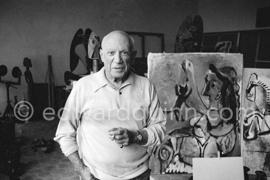 Pablo Picasso in the room that became known as the viewing room. He would arrange his work so that he could see it from the living room every time he passed. He liked to bring his close friends there for a private viewing. Mas Notre-Dame-de-Vie, Mougins 1964. - Photo by Edward Quinn