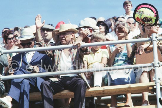 Pablo Picasso attending this bullfight, Fréjus 1965. (Photos of this bullfight in the bull ring see "Miscellaneous") - Photo by Edward Quinn