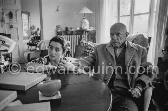 Jacqueline and Pablo Picasso listening to the wife of Dr. Hepp. One of the first photos after his surgery at the British-American Hospital in Paris. Notre-Dame-De-Vie, Mougins 1965. - Photo by Edward Quinn