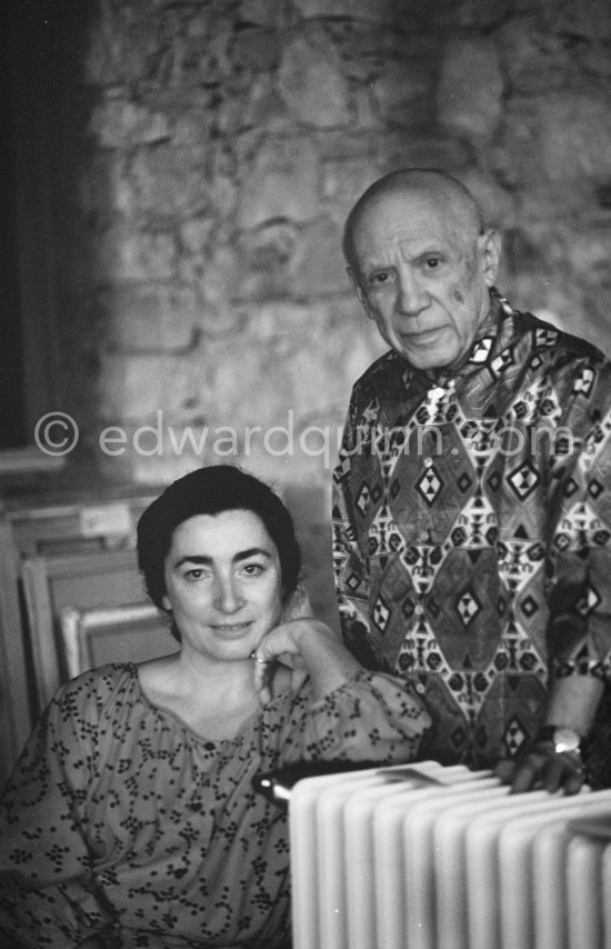 Pablo Picasso and Jacqueline. Mas Notre-Dame-de-Vie, Mougins 1967. - Photo by Edward Quinn