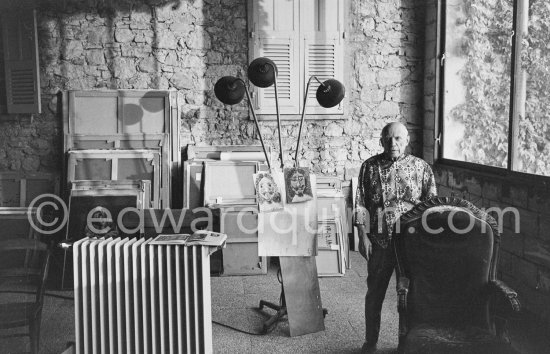 Pablo Picasso. Mas Notre-Dame-de-Vie, Mougins 1967. - Photo by Edward Quinn