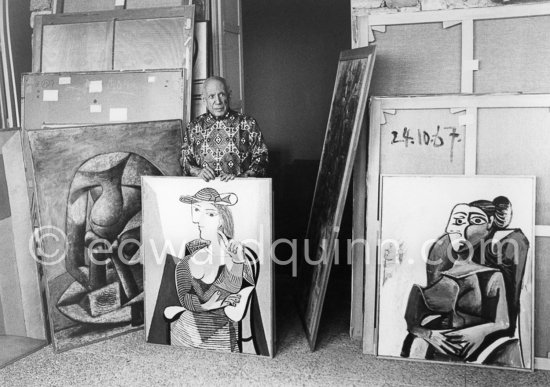 One day Quinn asked Picasso if he could photograph the top floor studios. He agreed and prcoeeded to take out, one by one, old and new paintings from his collection. Mas Notre-Dame-de-Vie, Mougins 1967. (Digitized from Vintage Print, original negative missing) - Photo by Edward Quinn