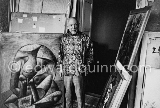 One day Quinn asked Picasso if he could photograph the top floor studios. He agreed and prcoeeded to take out, one by one, old and new paintings from his collection. Mas Notre-Dame-de-Vie, Mougins 1967. - Photo by Edward Quinn