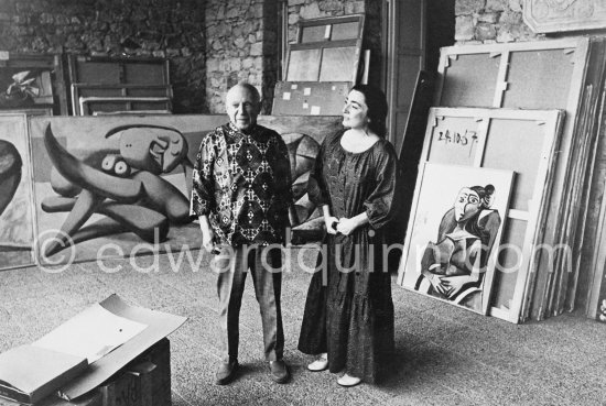 One day Quinn asked Picasso if he could photograph the top floor studios. He agreed and prcoeeded to take out, one by one, old and new paintings from his collection. Mas Notre-Dame-de-Vie, Mougins 1967. - Photo by Edward Quinn