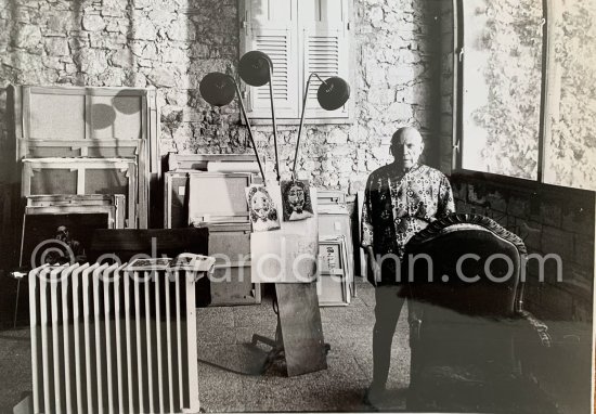 Mas Notre-Dame-de-Vie, Mougins 1967. (neg missing) - Photo by Edward Quinn