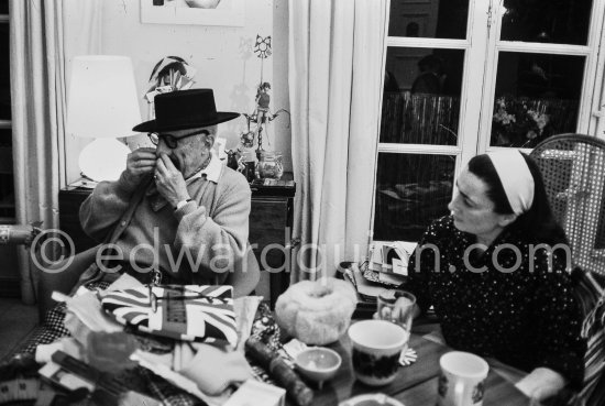 Metamorphosis was key not only in Pablo Picasso's work but also in his private life. He had a fantastic range of hats, caps, and other headgear from all over the world and liked to use them whenever he met a visitor for the first time. Mas Notre-Dame-de-Vie, Mougins 30.12.1969. - Photo by Edward Quinn