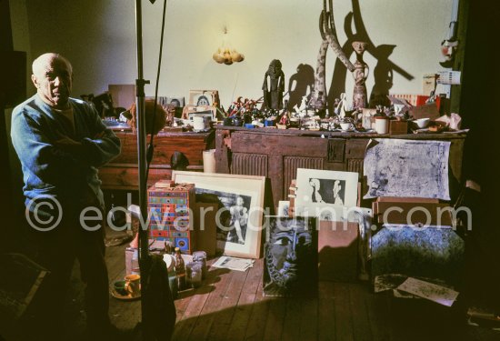 Pablo Picasso at Mas Notre-Dame-de-Vie, Mougins 1969 - Photo by Edward Quinn