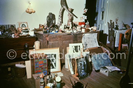 Mas Notre-Dame-de-Vie, Mougins 1969 - Photo by Edward Quinn