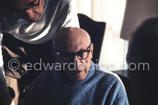 Pablo Picasso and Siegfried Rosengart, Gallery owner in Lucerne. Mas Notre-Dame-de-Vie, Mougins 17.4.1970. (the day of Apollo 13 returning to earth) - Photo by Edward Quinn