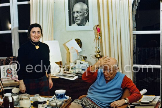Jacqueline and Pablo Picasso. Mas Notre-Dame-de-Vie, Mougins 1970. - Photo by Edward Quinn