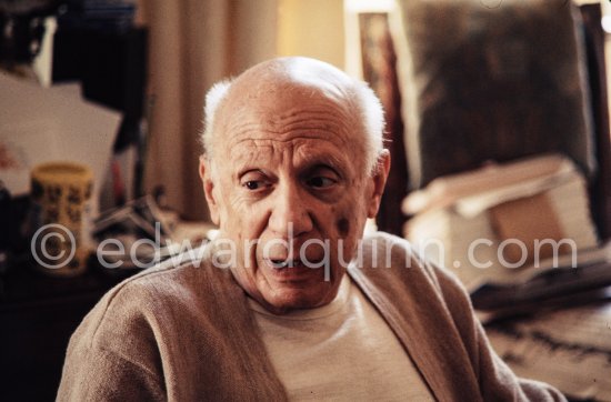 Pablo Picasso at Mas Notre-Dame-de-Vie, Mougins 1971. (Dating on the basis of Pablo Picasso_125I_0003_Colorbox) - Photo by Edward Quinn