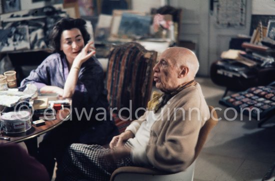 Pablo Picasso and Jacqueline.One of the last photos of Pablo Picasso by Edward Quinn. (Scenes in the documentary film "Pablo Picasso l'homme et son oeuvre" by Edward Quinn). Mas Notre-Dame-de-Vie, Mougins 7.1.1972. - Photo by Edward Quinn