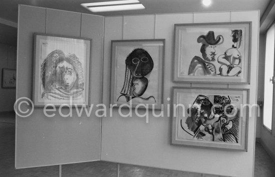 Exhibition "Pablo Picasso: 172 dessins en noir et blanc et en couleurs. 21.11.71-18.8.72" Galerie Louise Leiris, Paris 1.12.1972 - 13.1.1973. - Photo by Edward Quinn