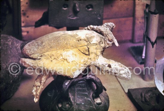 Studio de la sculpture. Ground floor, Mas Notre-Dame-de-Vie, Mougins 1974. (Photographed after Pablo Picasso’s death.) - Photo by Edward Quinn