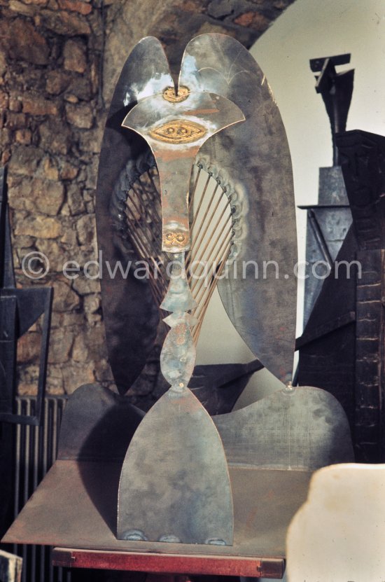 Studio de la sculpture. Ground floor, Mas Notre-Dame-de-Vie, Mougins 1974. (Photographed after Pablo Picasso’s death.) - Photo by Edward Quinn