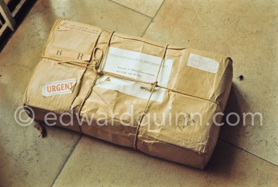 Parcel for Picasso of Galerie Louise Leiris, stamp 27.9.72.
Picasso's tudio de la sculpture. Ground floor, Mas Notre-Dame-de-Vie, Mougins 1974. (Photographed after Pablo Picasso’s death.) - Photo by Edward Quinn