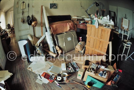 Mas Notre-Dame-de-Vie, Mougins 1974. (Photographed after Pablo Picasso’s death.) - Photo by Edward Quinn