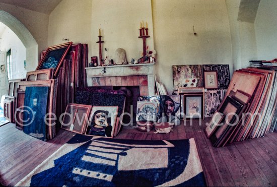 Mas Notre-Dame-de-Vie, Mougins 1974. (Photographed after Pablo Picasso’s death.) - Photo by Edward Quinn