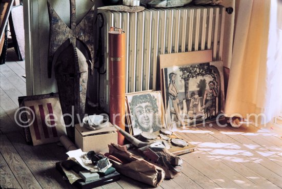 Mas Notre-Dame-de-Vie, Mougins 1974. - Photo by Edward Quinn