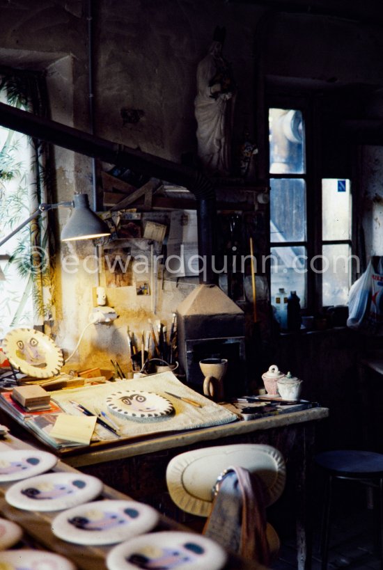 Madoura pottery with Pablo Picasso ceramics editions, Vallauris, date unknown, about 1978. - Photo by Edward Quinn