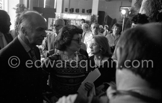 Jacqueline Pablo Picasso. Viewing of "Le mystère Picasso", 35th anniversary of Cannes Film Festival 1982. - Photo by Edward Quinn