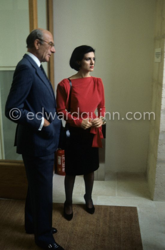 Paloma Picasso and Michel Guy, French politician. Picasso Museum Paris (Musée national Picasso Paris), located in the Marais Quarter. Paris, September 23, 1985. - Photo by Edward Quinn