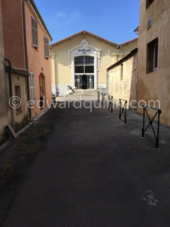 Nérolium (see also Pic551489), Vallauris 2017. The ceramic exhibitions were held from 1946. The agricultural cooperative Nérolium was a distillery. Its name came from néroli, essential oil from the distillation of the flower of the bitter orange blossom once in a year in May. - Photo by Edward Quinn